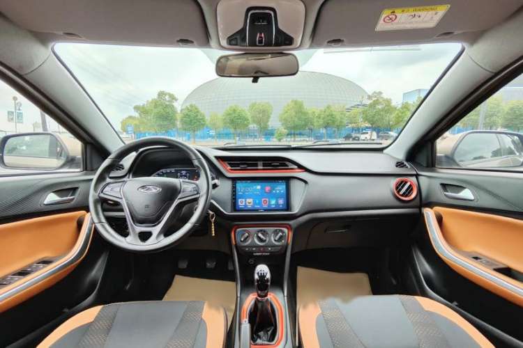 Used Chery Tiggo 3X 2017 1.5L Manual Fashion Edition Interior 2