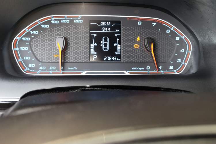 Used Chery Tiggo 3X 2017 1.5L Automatic Fashion Edition Odometer Close Up