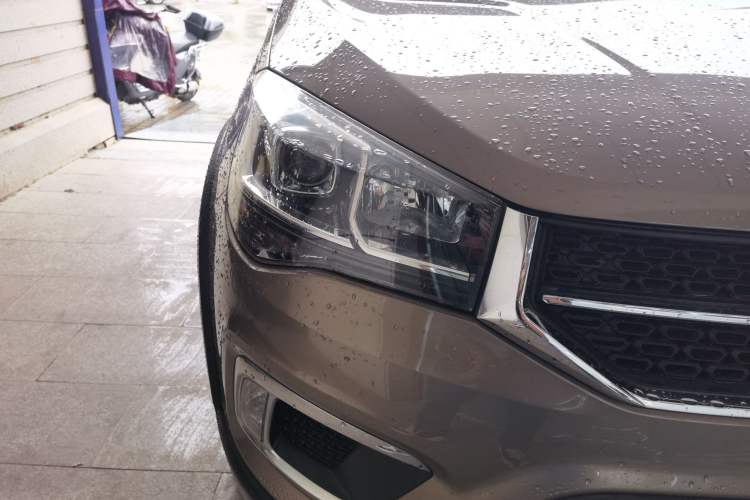 Used Chery Tiggo 3X 2017 1.5L Automatic Fashion Edition Right Front Headlight