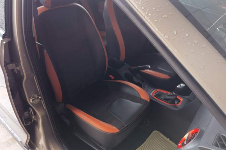 Used Chery Tiggo 3X 2017 1.5L Automatic Fashion Edition Right Front Seat