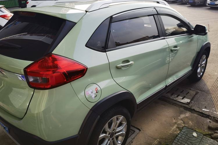 Used Chery Tiggo 3X 2017 1.5L Automatic Urban Leading Edition Exterior 3