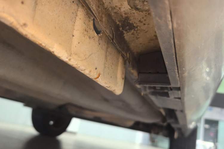 Used Chery Tiggo 3X 2017 1.5L Automatic Urban Leading Edition Right Side Sill