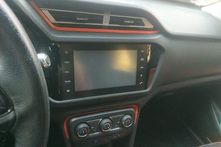 Used Chery Tiggo 3X 2017 1.5L Manual Luxury Edition Audio And AC Panel