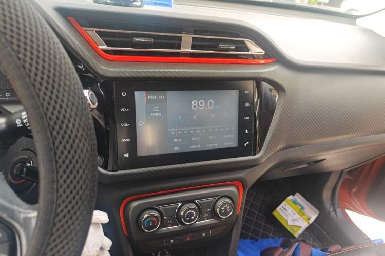Used Chery Tiggo 3X 2017 1.5L Automatic Fashion Edition Audio And AC Panel