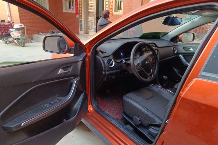 Used Chery Tiggo 3X 2017 1.5L Manual Fashion Edition Driver Seat