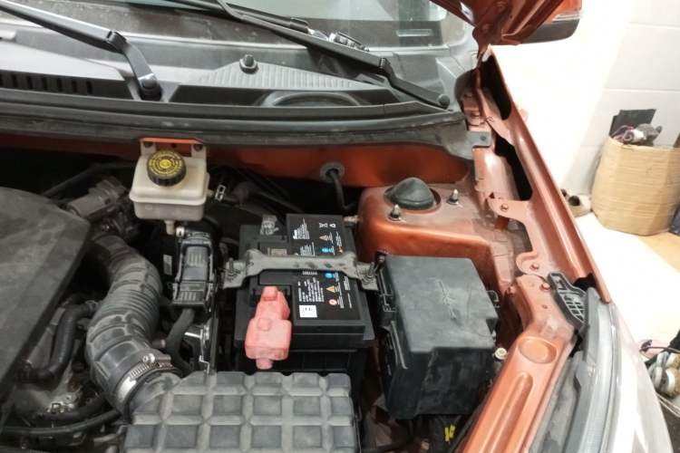 Used Chery Tiggo 3X 2017 1.5L Manual Luxury Edition Engine Bay Left