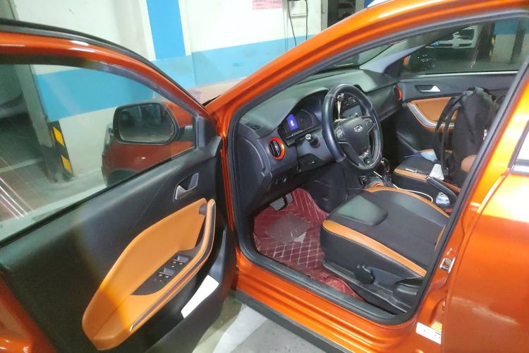Used Chery Tiggo 3X 2017 1.5L Automatic Fashion Edition Interior 3