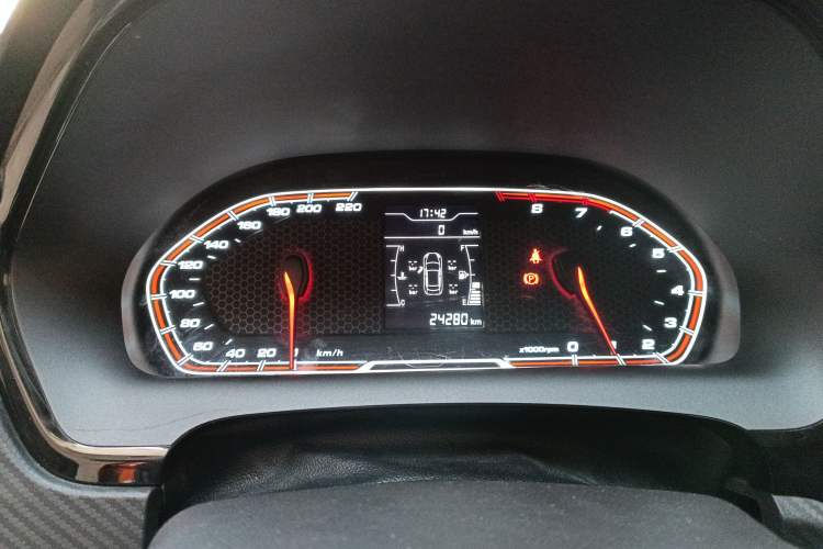 Used Chery Tiggo 3X 2017 1.5L Manual Fashion Edition Odometer Close Up