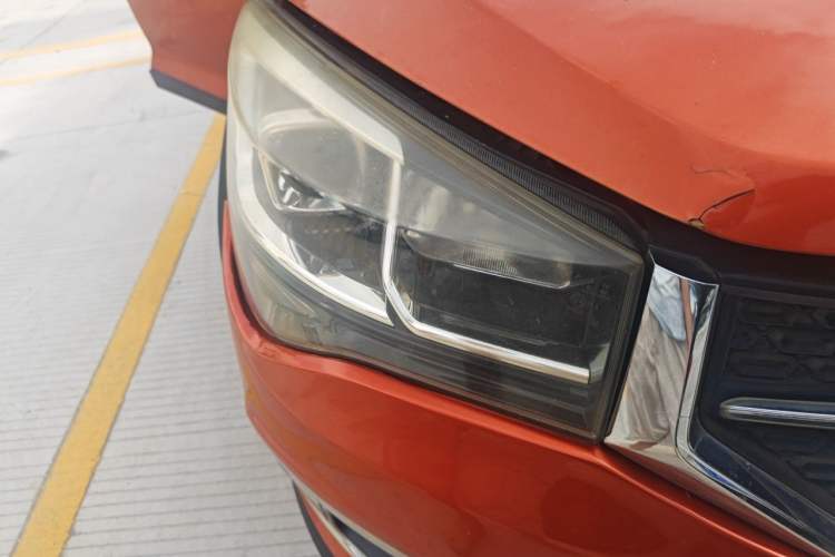 Used Chery Tiggo 3X 2017 1.5L Automatic Fashion Edition Right Front Headlight