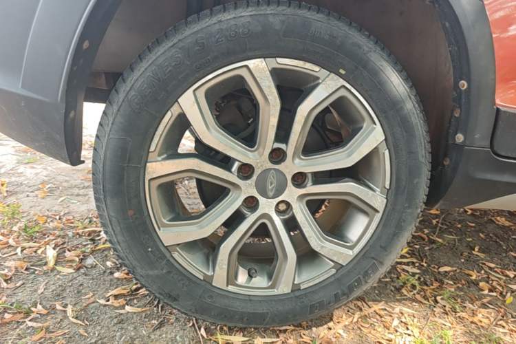Used Chery Tiggo 3X 2017 1.5L Automatic Fashion Edition Right Rear Wheel Hub
