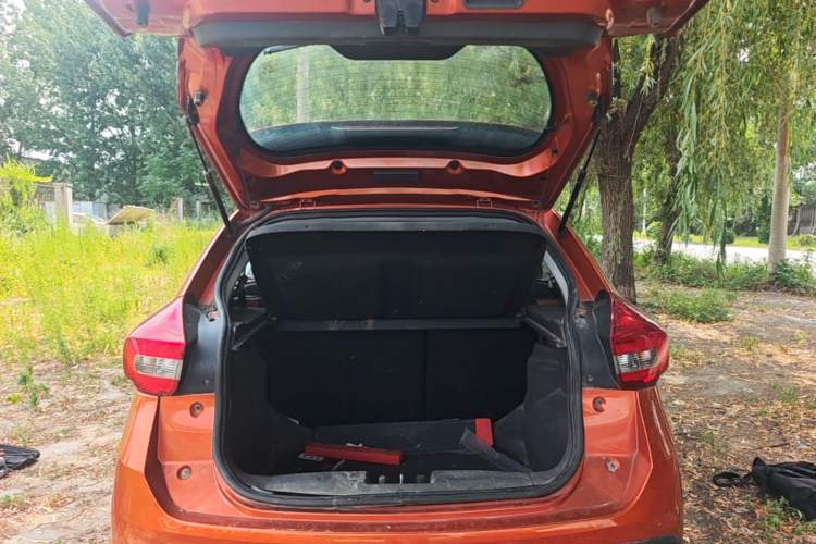 Used Chery Tiggo 3X 2017 1.5L Automatic Fashion Edition Trunk