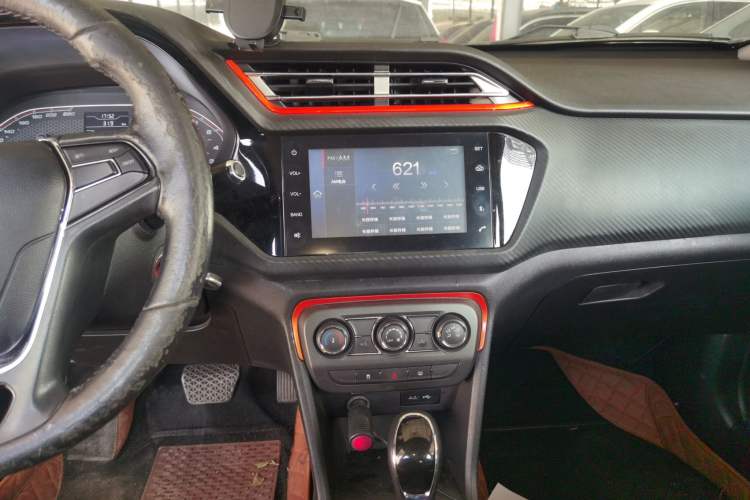 Used Chery Tiggo 3X 2017 1.5L Automatic Fashion Edition Audio And AC Panel
