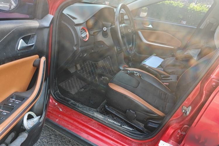 Used Chery Tiggo 3X 2017 1.5L Automatic Fashion Edition Driver Seat