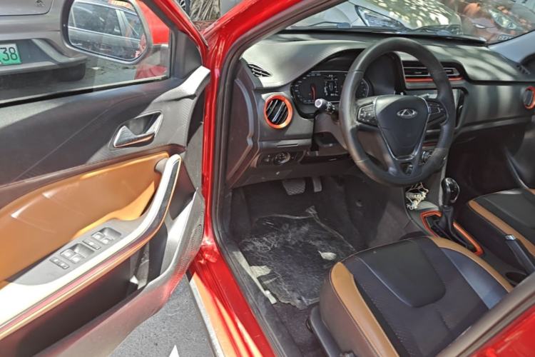 Used Chery Tiggo 3X 2017 1.5L Automatic Fashion Edition Driver Seat