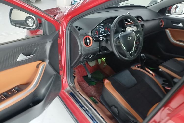Used Chery Tiggo 3X 2017 1.5L Automatic Luxury Edition Driver Seat