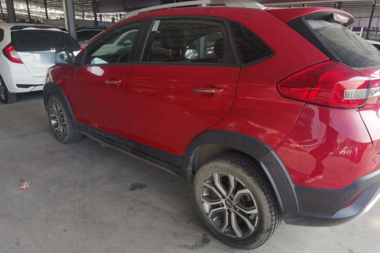 Used Chery Tiggo 3X 2017 1.5L Automatic Fashion Edition Exterior 3