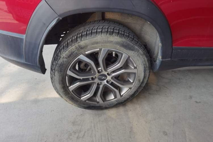 Used Chery Tiggo 3X 2017 1.5L Automatic Fashion Edition Exterior 8