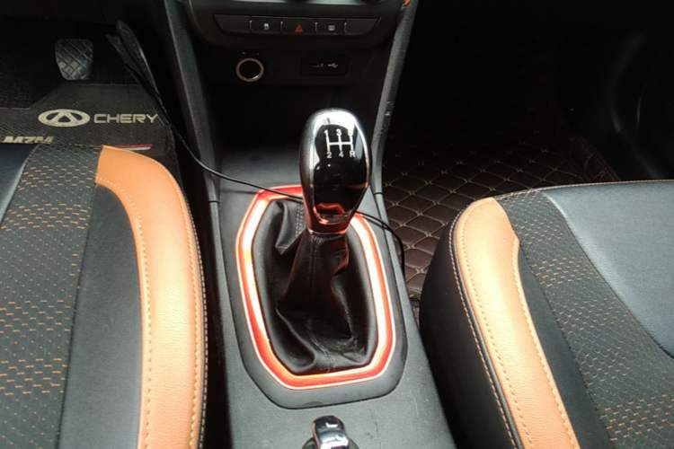 Used Chery Tiggo 3X 2017 1.5L Manual Fashion Edition Gear Lever