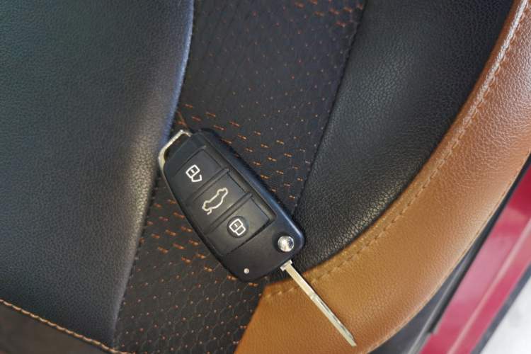 Used Chery Tiggo 3X 2017 1.5L Automatic Fashion Edition Interior 1