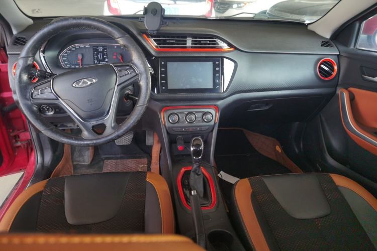 Used Chery Tiggo 3X 2017 1.5L Automatic Fashion Edition Interior 2