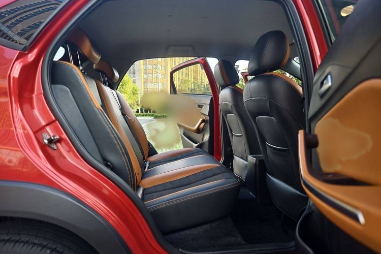Used Chery Tiggo 3X 2017 1.5L Automatic Fashion Edition Interior 4