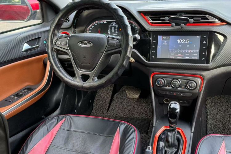 Used Chery Tiggo 3X 2017 1.5L Automatic Fashion Edition Interior 5