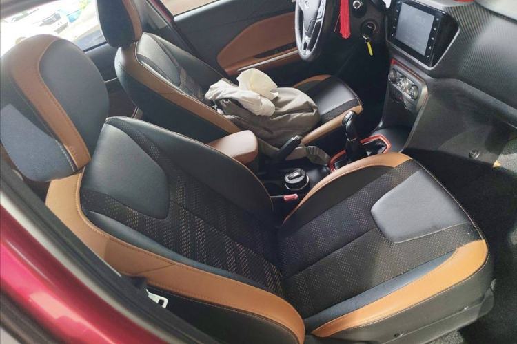 Used Chery Tiggo 3X 2017 1.5L Manual Fashion Edition Interior 9