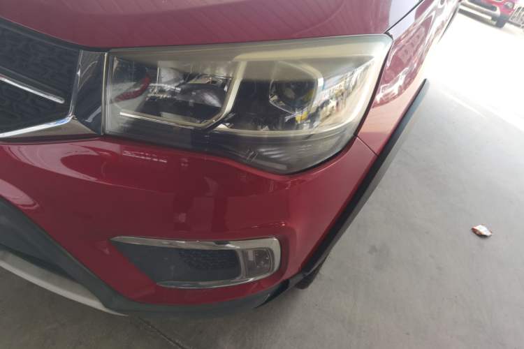 Used Chery Tiggo 3X 2017 1.5L Automatic Fashion Edition Left Front Headlight