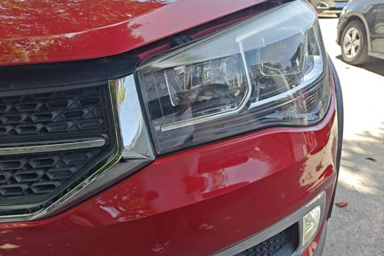 Used Chery Tiggo 3X 2017 1.5L Automatic Fashion Edition Left Front Headlight