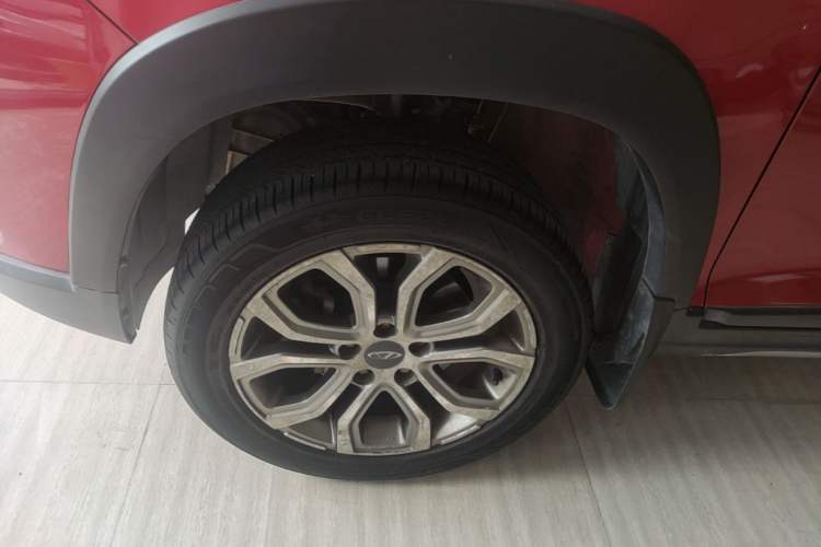 Used Chery Tiggo 3X 2017 1.5L Automatic Fashion Edition Left Front Wheel Hub