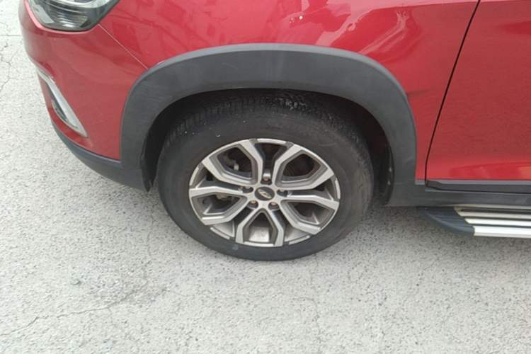 Used Chery Tiggo 3X 2017 1.5L Manual Fashion Edition Left Front Wheel Hub