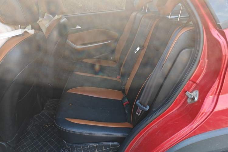 Used Chery Tiggo 3X 2017 1.5L Automatic Fashion Edition Left Rear Seat