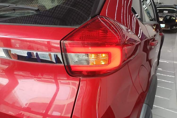 Used Chery Tiggo 3X 2017 1.5L Automatic Luxury Edition Right Rear Taillight