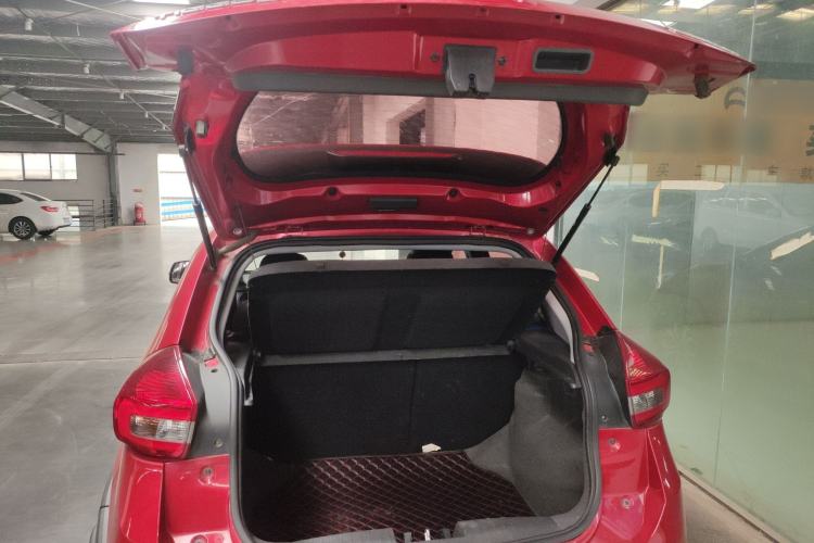 Used Chery Tiggo 3X 2017 1.5L Automatic Luxury Edition Trunk