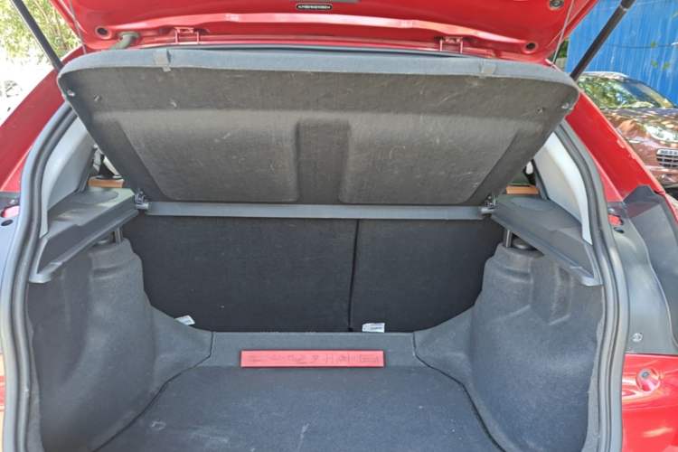 Used Chery Tiggo 3X 2017 1.5L Automatic Fashion Edition Trunk