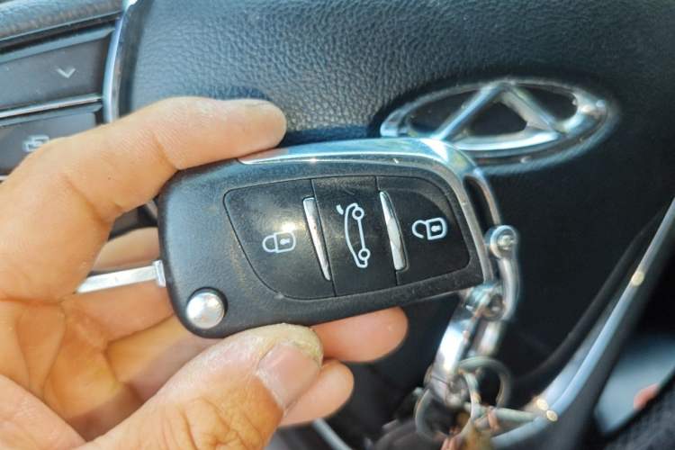 Used Chery Tiggo 3X 2017 1.5L Automatic Fashion Edition Vehicle Key