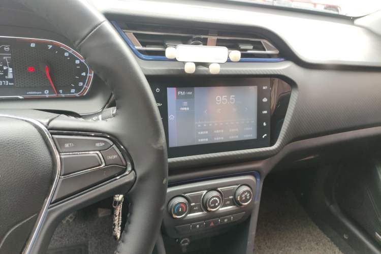 Used Chery Tiggo 3X 2017 1.5L Manual Luxury Edition Audio And AC Panel