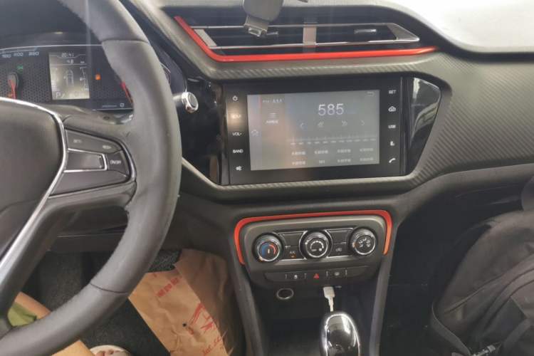 Used Chery Tiggo 3X 2017 1.5L Automatic Fashion Edition Audio And AC Panel