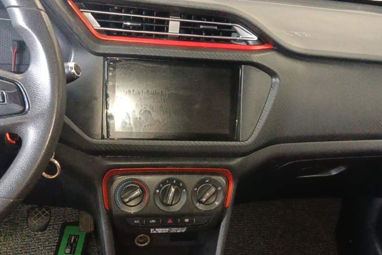 Used Chery Tiggo 3X 2017 1.5L Manual Comfort Edition Audio And AC Panel
