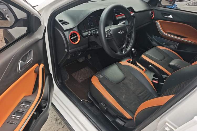 Used Chery Tiggo 3X 2017 1.5L Automatic Luxury Edition Driver Seat