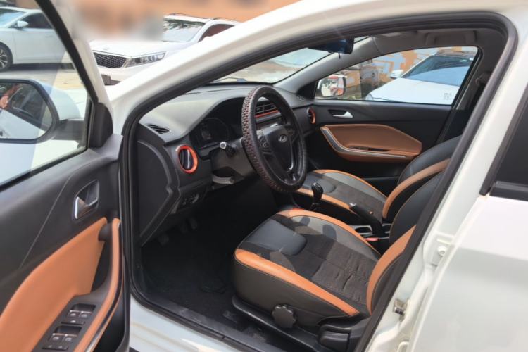 Used Chery Tiggo 3X 2017 1.5L Manual Luxury Edition Driver Seat