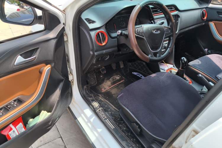 Used Chery Tiggo 3X 2017 1.5L Manual Fashion Edition Driver Seat