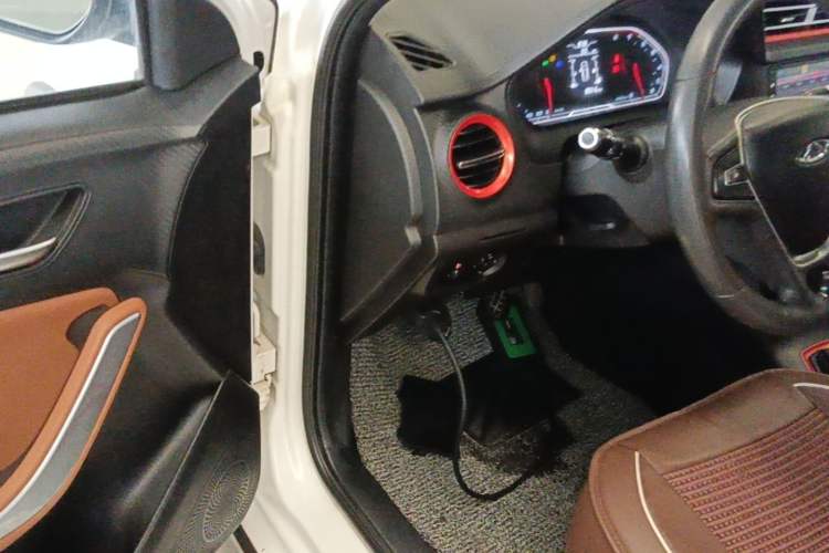 Used Chery Tiggo 3X 2017 1.5L Manual Comfort Edition Driver Seat