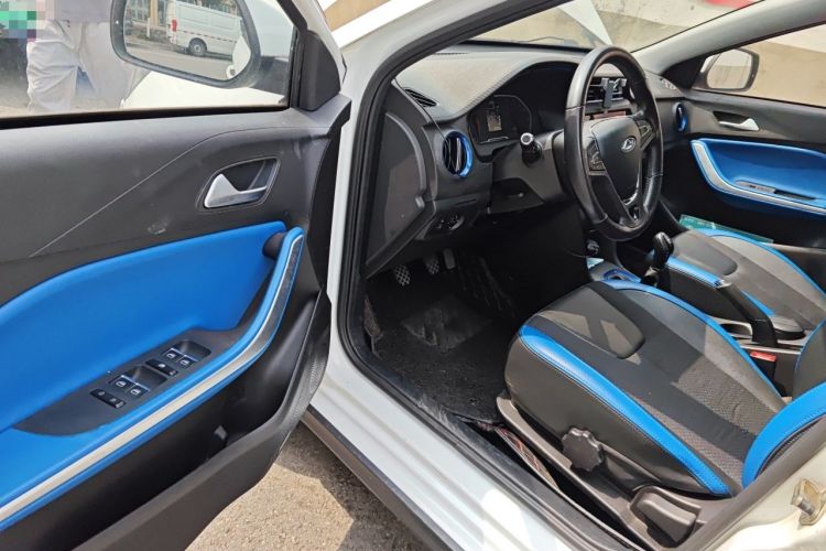 Used Chery Tiggo 3X 2017 1.5L Manual Luxury Edition Driver Seat