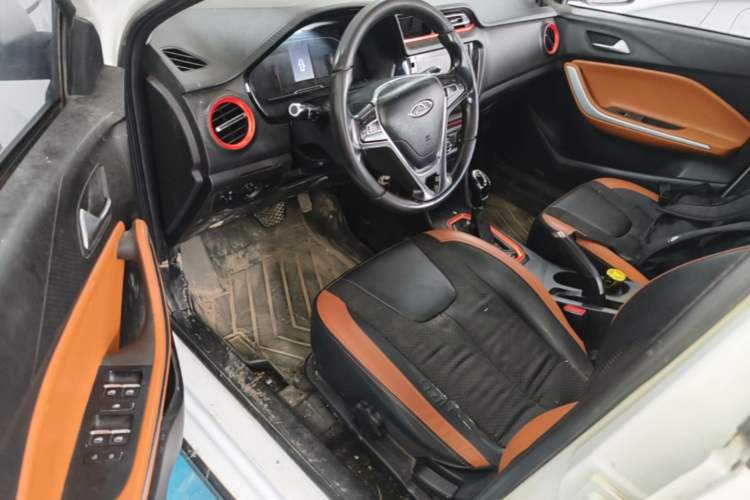 Used Chery Tiggo 3X 2017 1.5L Automatic Fashion Edition Driver Seat