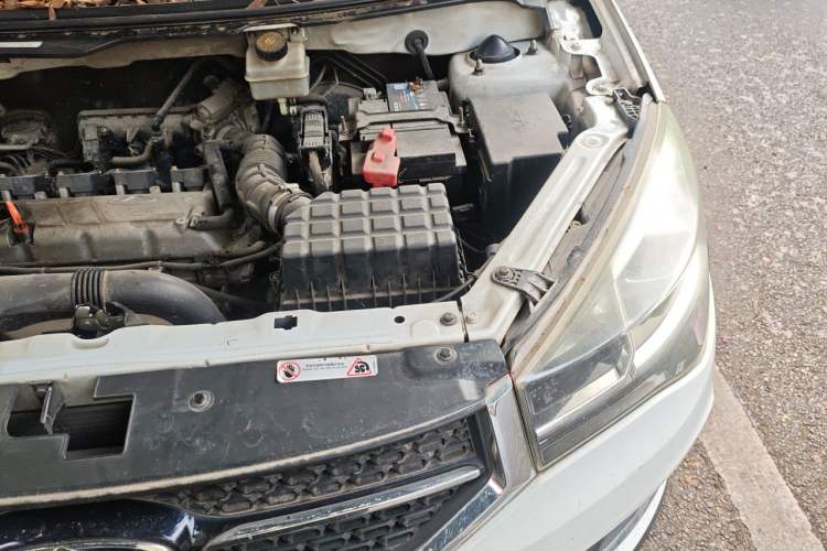 Used Chery Tiggo 3X 2017 1.5L Automatic Fashion Edition Engine Bay Left