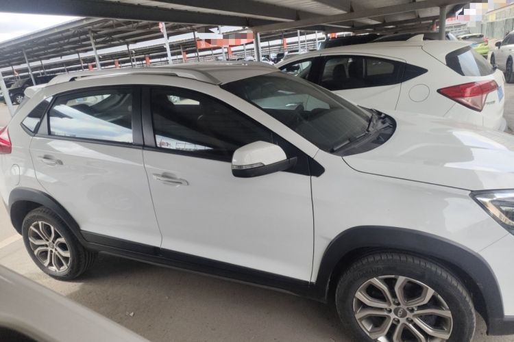 Used Chery Tiggo 3X 2017 1.5L Automatic Fashion Edition Exterior 2