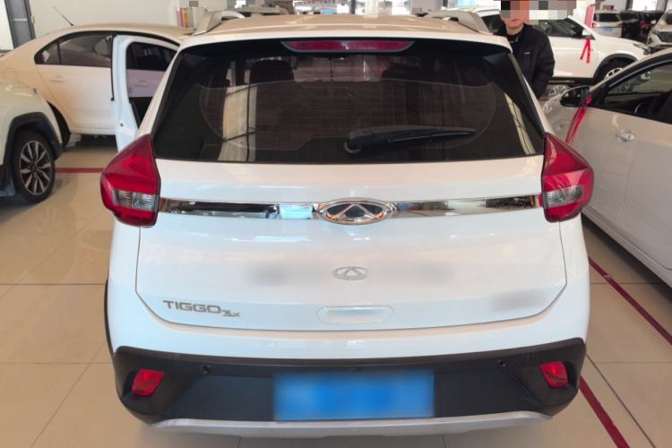 Used Chery Tiggo 3X 2017 1.5L Automatic Fashion Edition Exterior 4