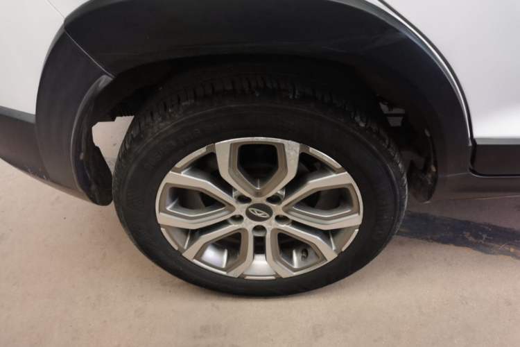 Used Chery Tiggo 3X 2017 1.5L Automatic Fashion Edition Exterior 5