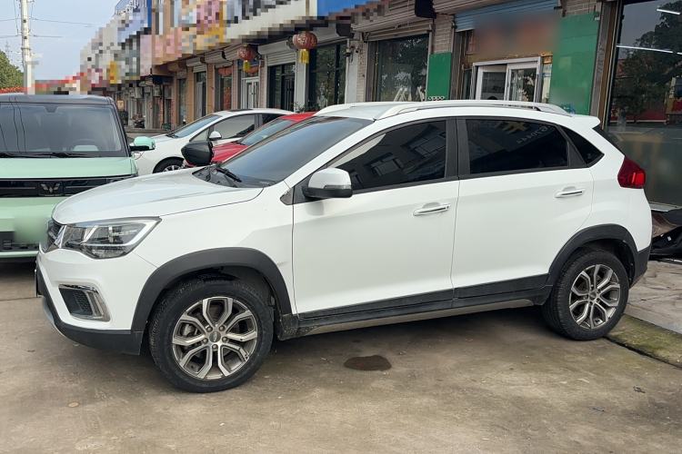 Used Chery Tiggo 3X 2017 1.5L Automatic Fashion Edition Exterior 6